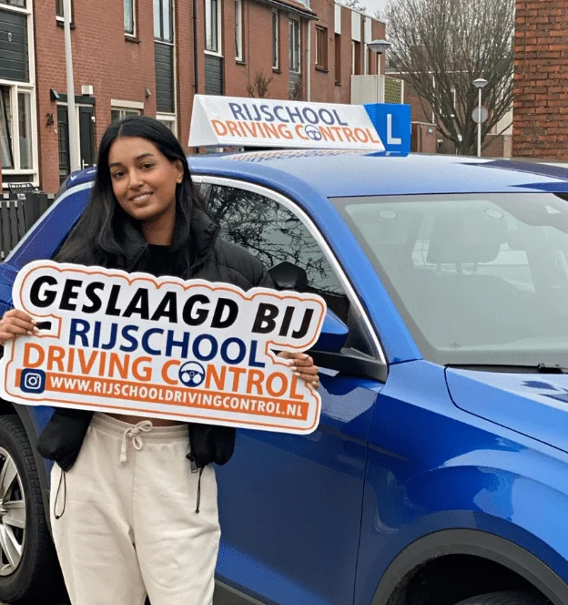 Geslaagde leerling bij Rijschool Driving Control